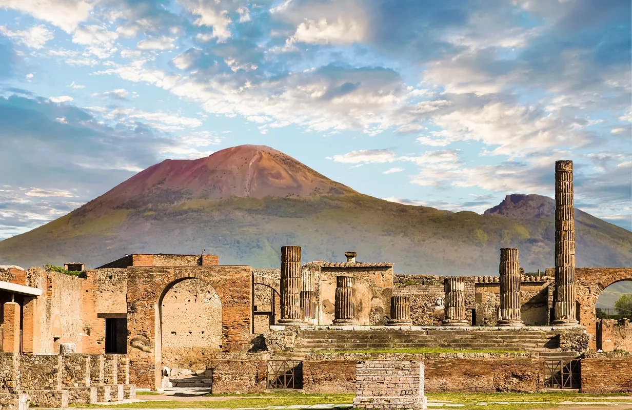 Canal HISTORIA desvela los secretos de la ciudad sepultada por el Vesubio en Pompeya: ciudad de esplendor y cenizas