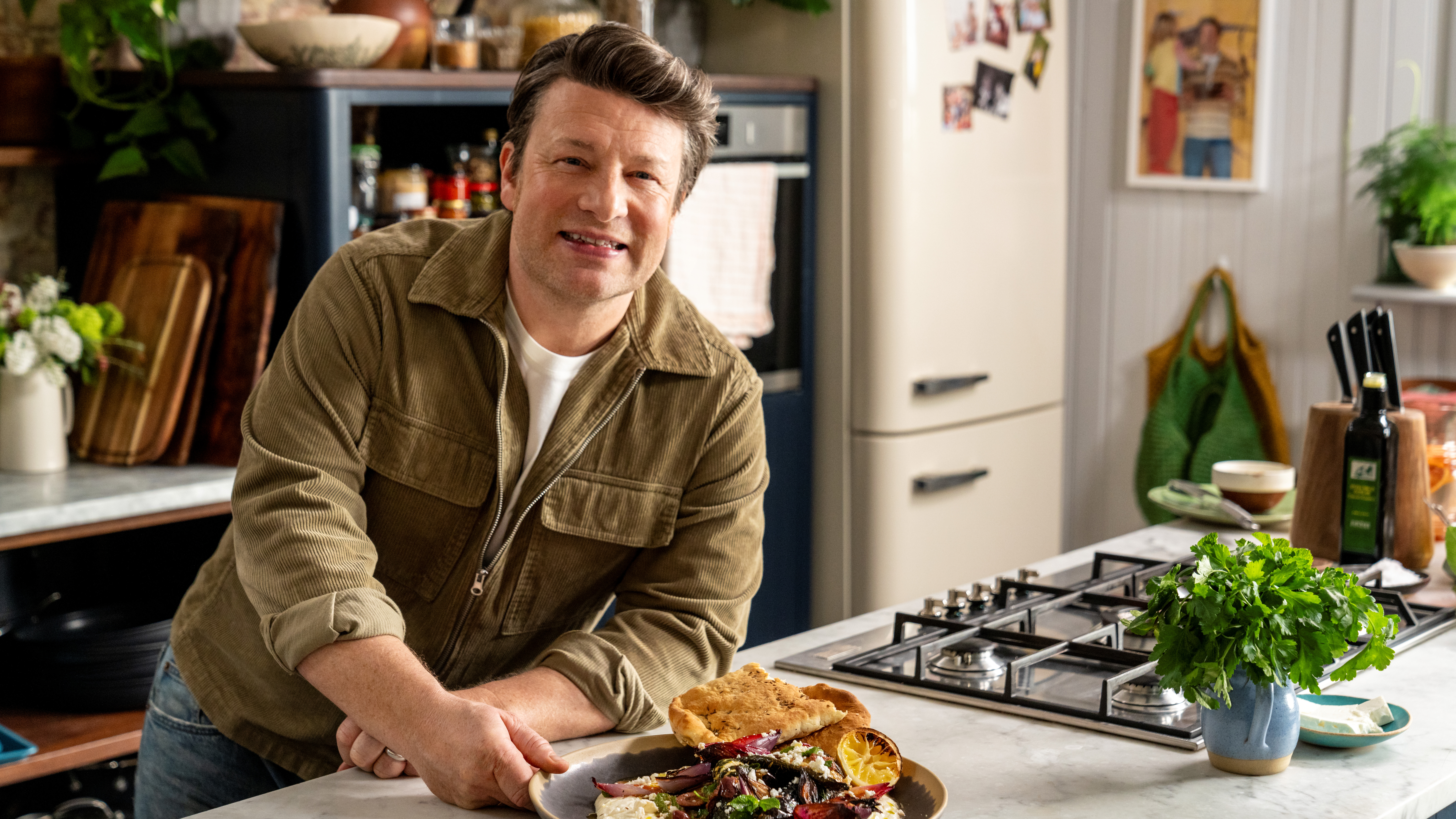 Jamie Oliver regresa a Canal Cocina con las mejores recetas para el verano