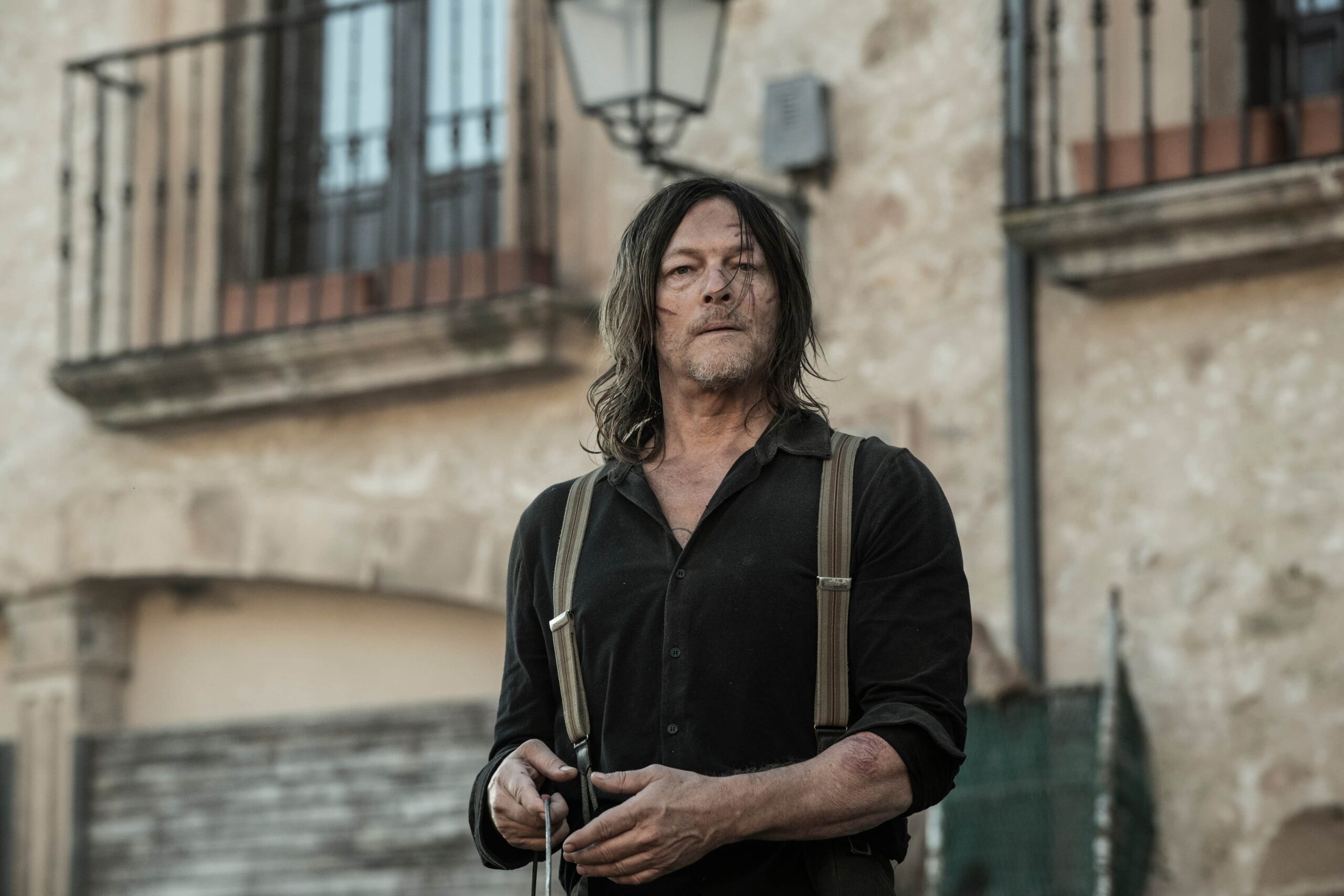imagen por tráiler daryl dixon